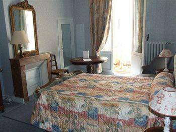 Logis Hotel De France Loches Extérieur photo